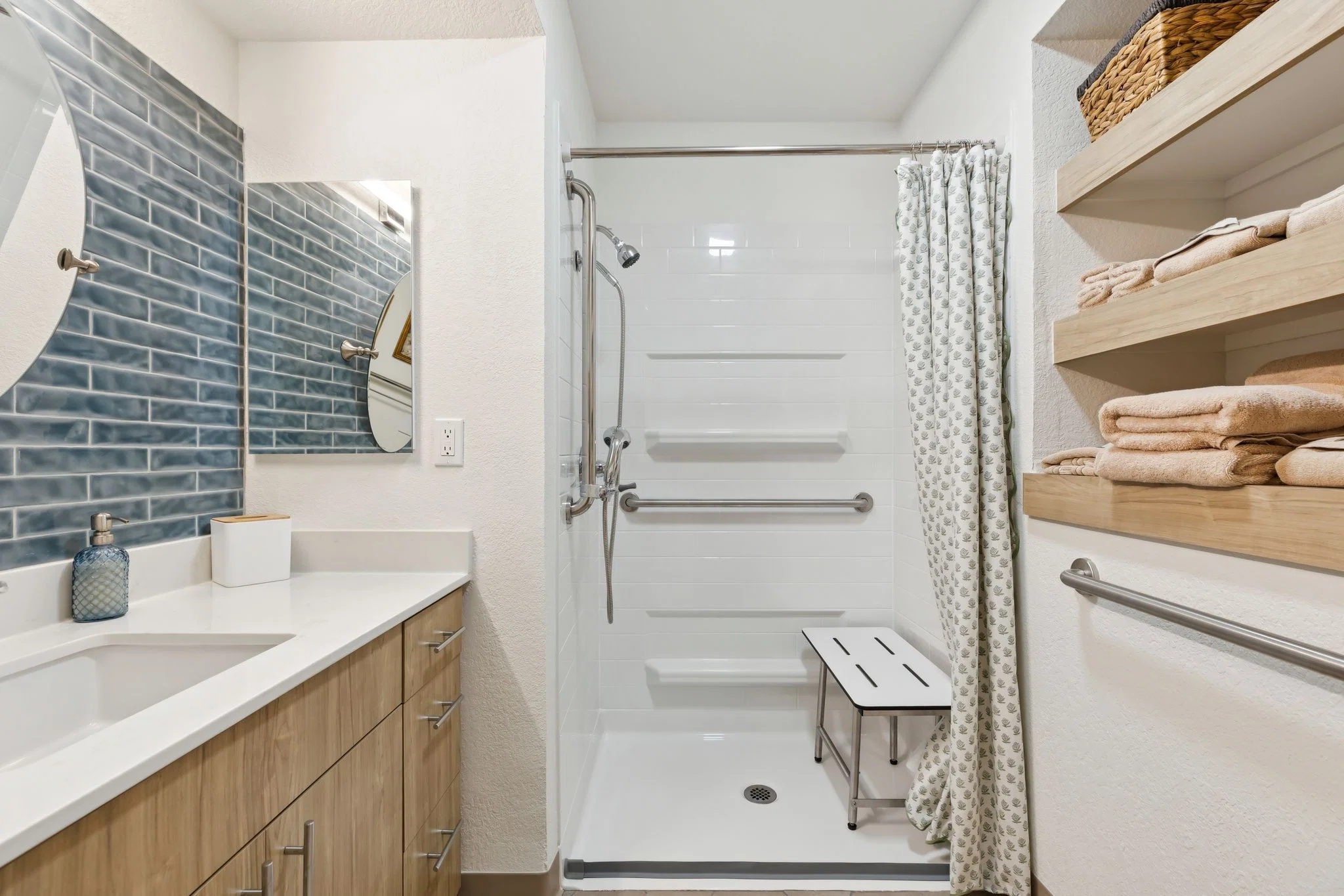 COGIR OF VALLEJO HILLS SENIOR LIVING