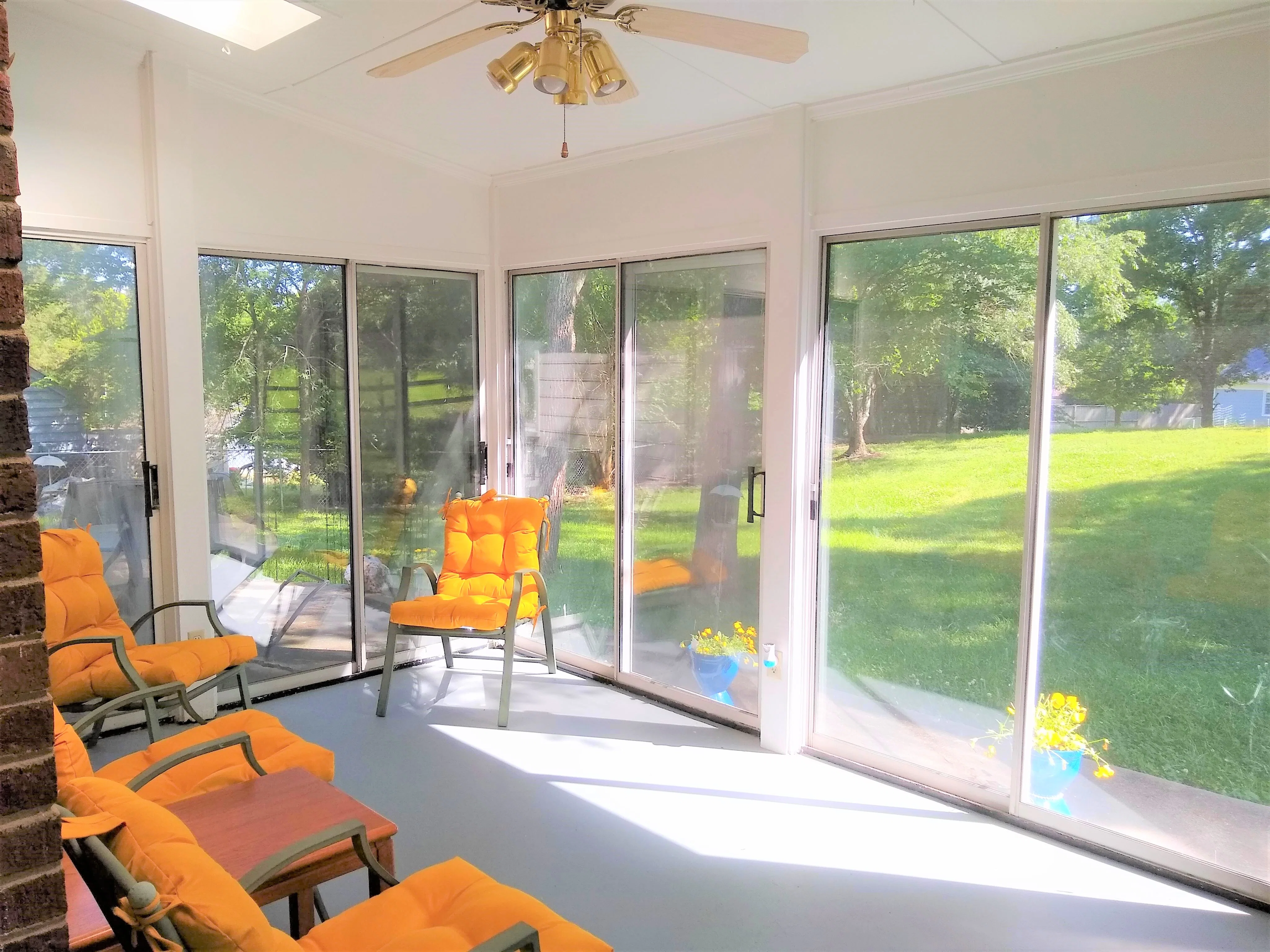 COHOMES BOUTIQUE SENIOR LIVING