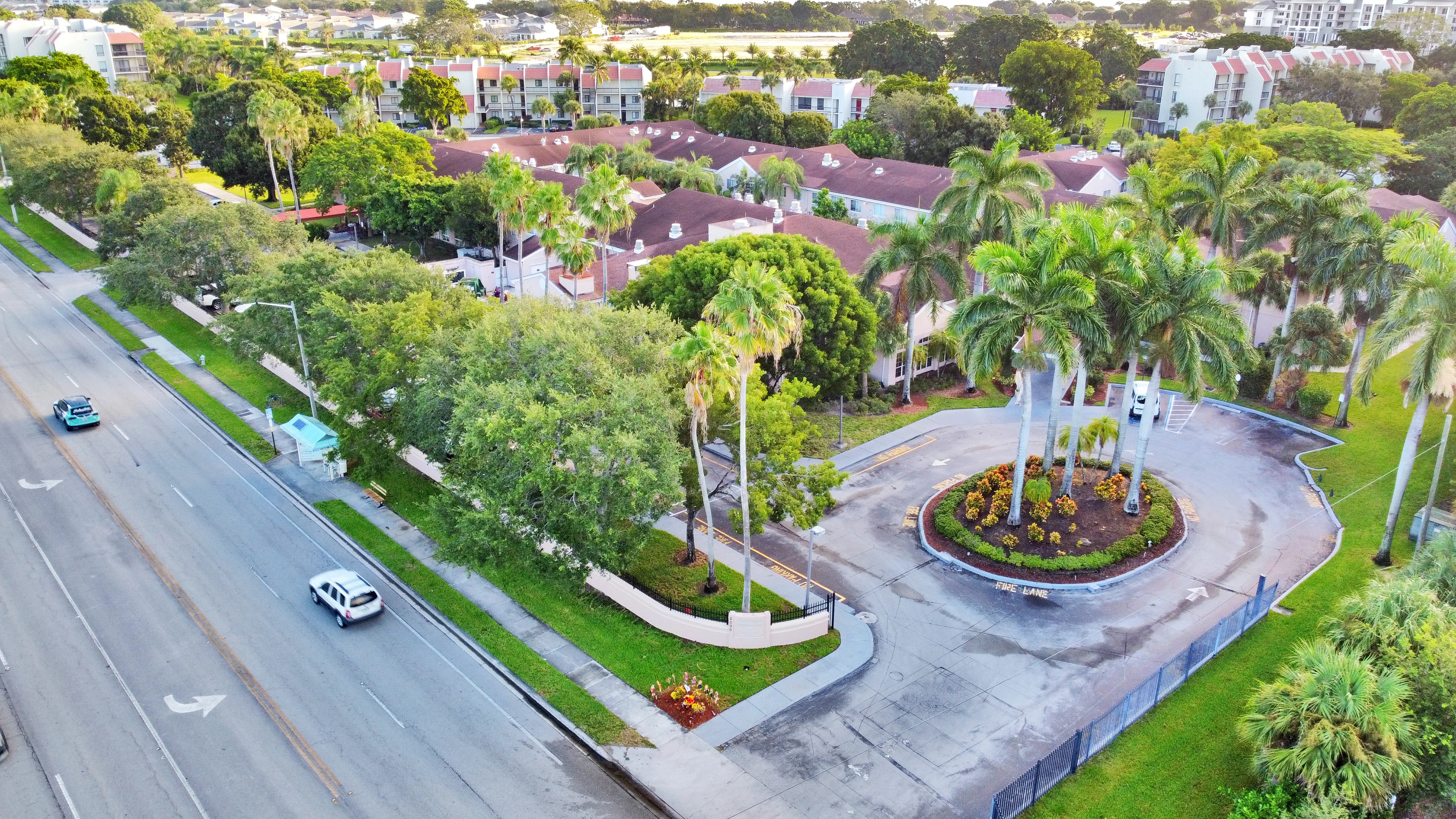 COLONIAL ASSISTED LIVING AT PALM BEACH