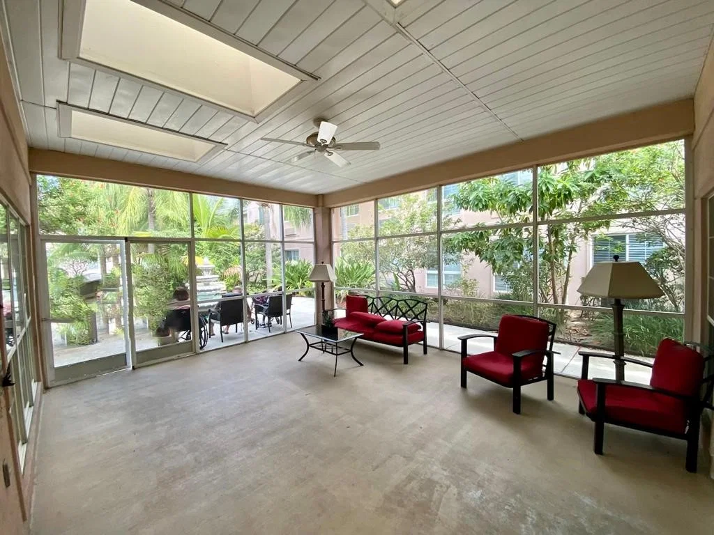 COLONIAL ASSISTED LIVING AT PALM BEACH
