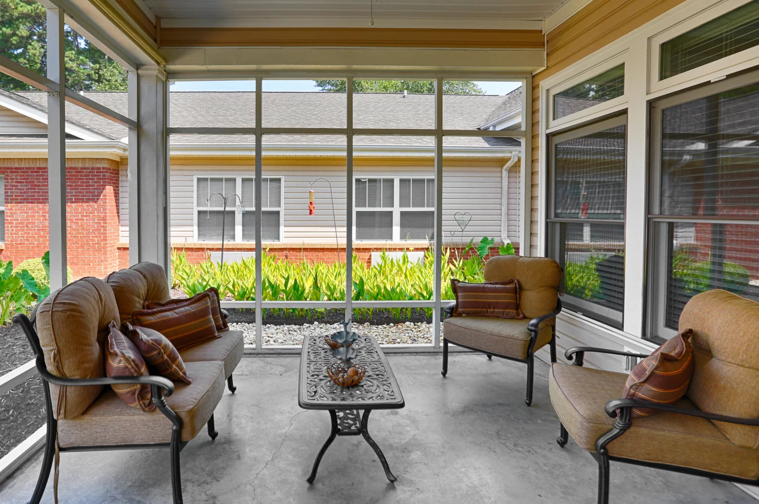 COLUMBIA COTTAGE - HARTSELLE