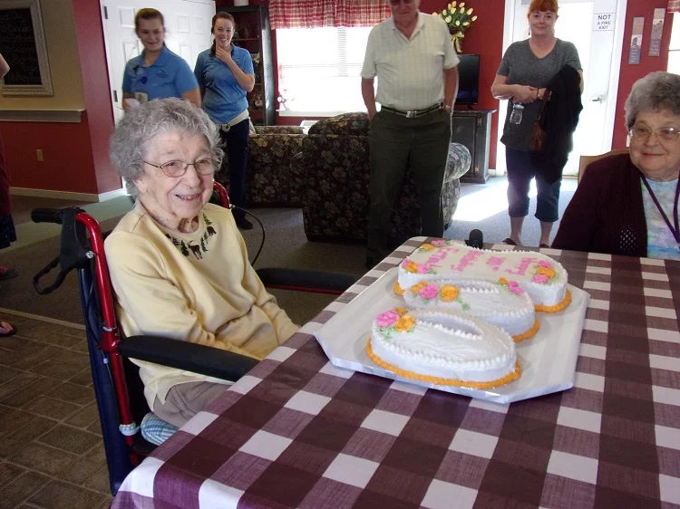 COLUMBIA COTTAGE-HANOVER
