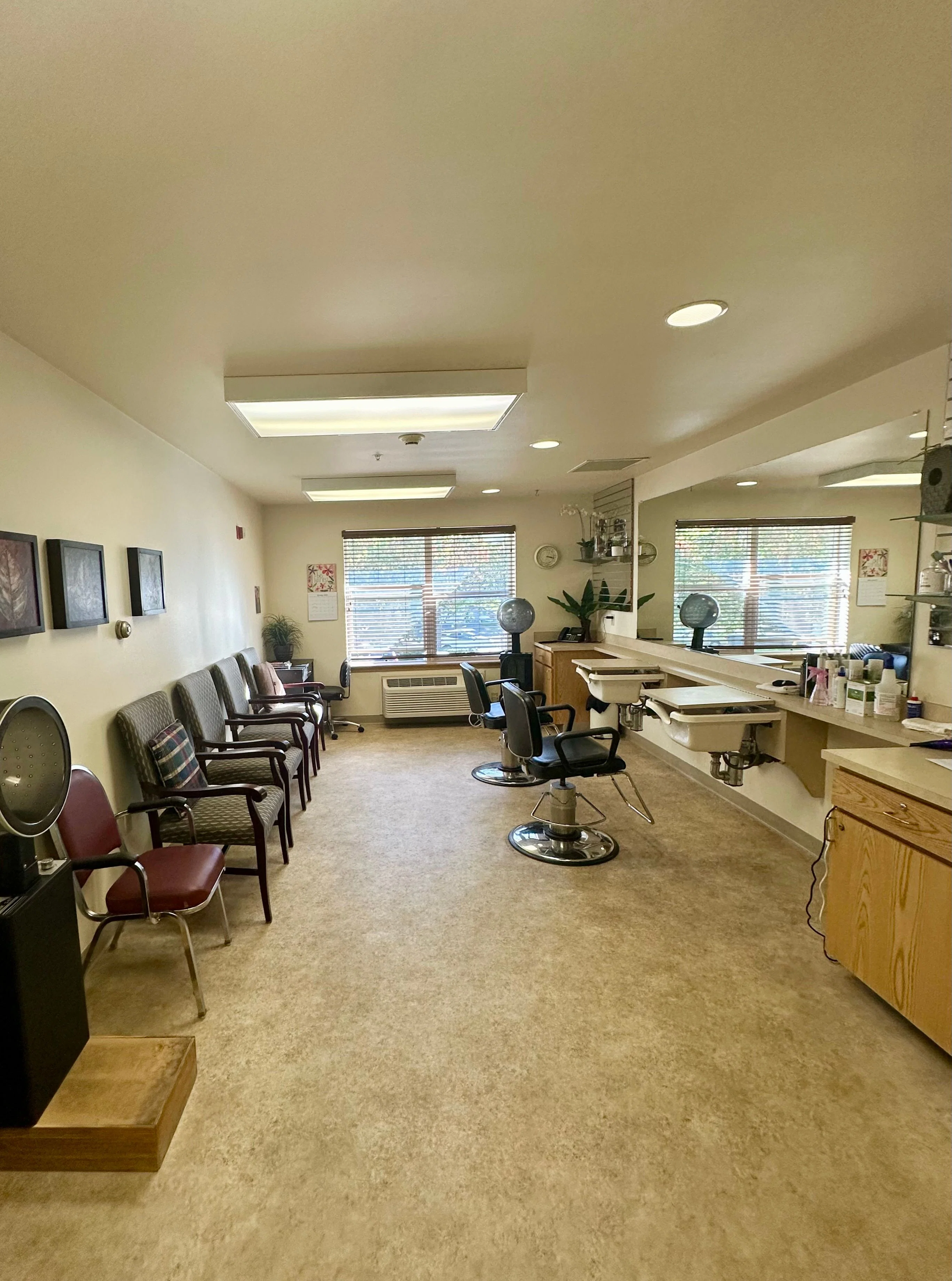 COLUMBIA PLACE ASSISTED LIVING & MEMORY CARE