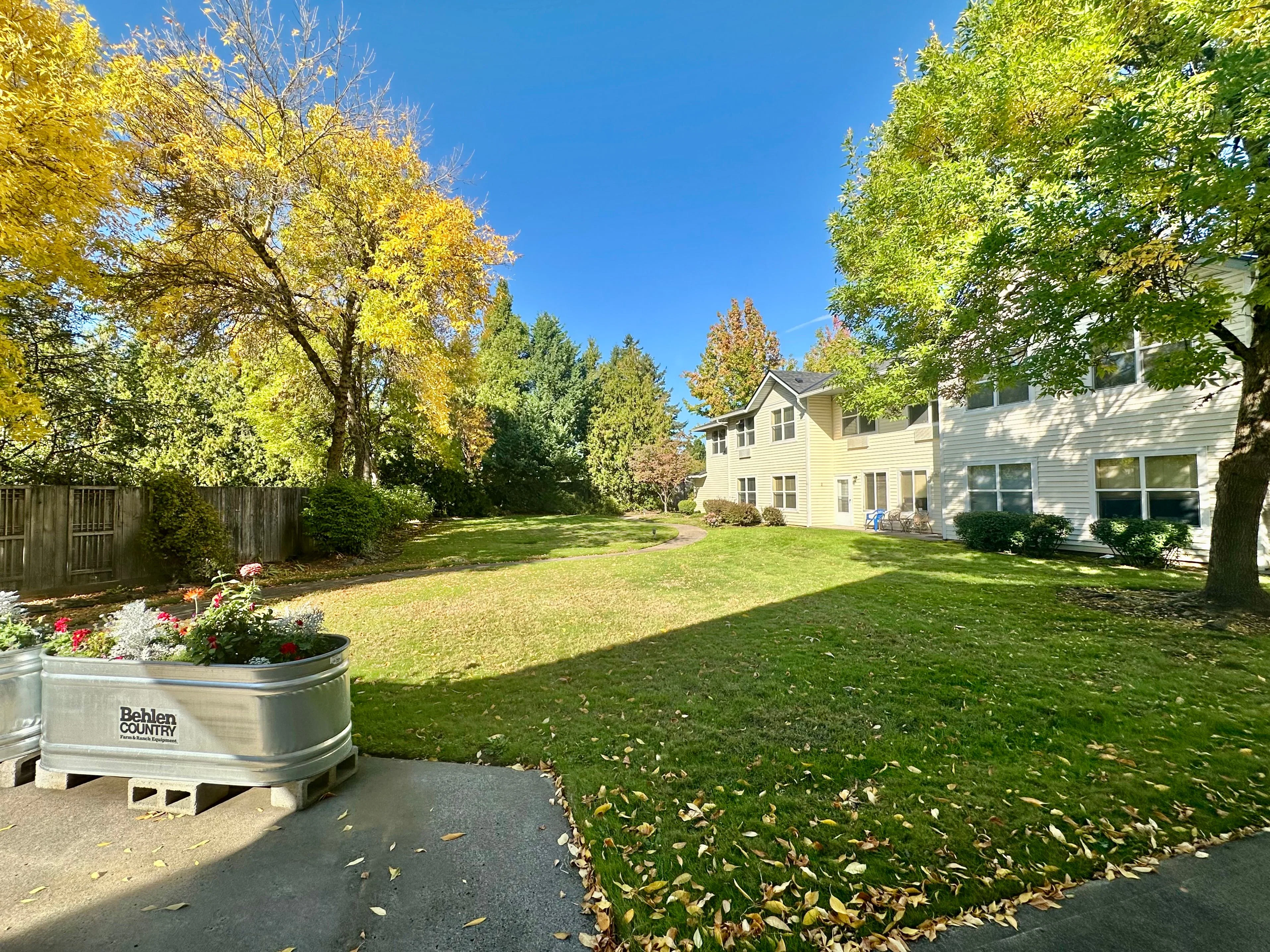 COLUMBIA PLACE ASSISTED LIVING & MEMORY CARE