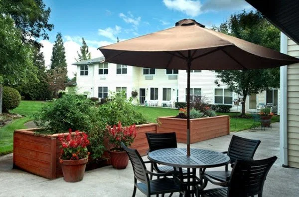 COLUMBIA PLACE ASSISTED LIVING & MEMORY CARE
