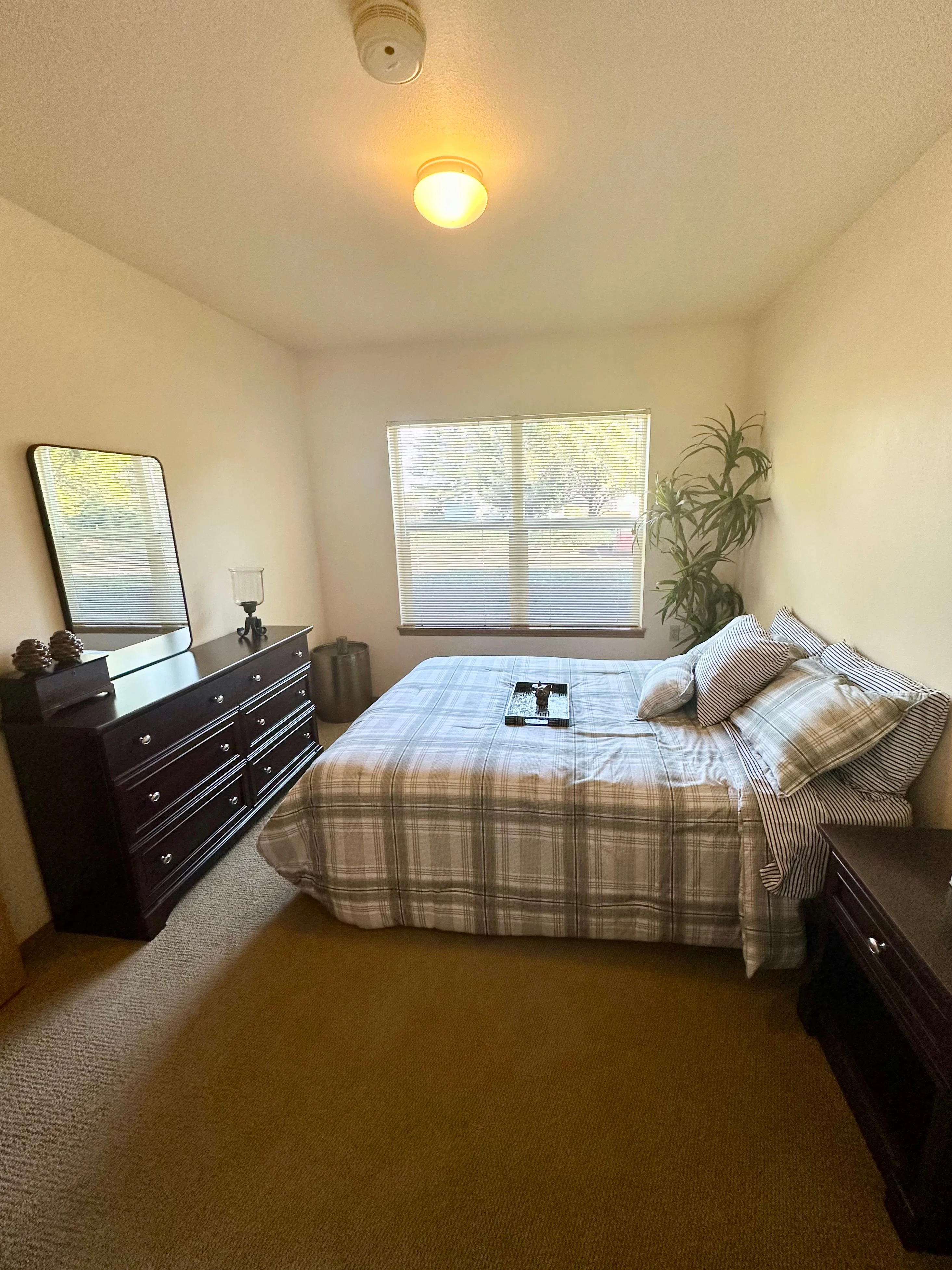 COLUMBIA PLACE ASSISTED LIVING & MEMORY CARE
