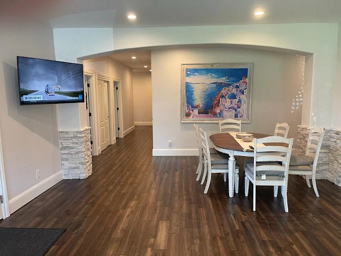 COMFORT SENIORS CARE LLC