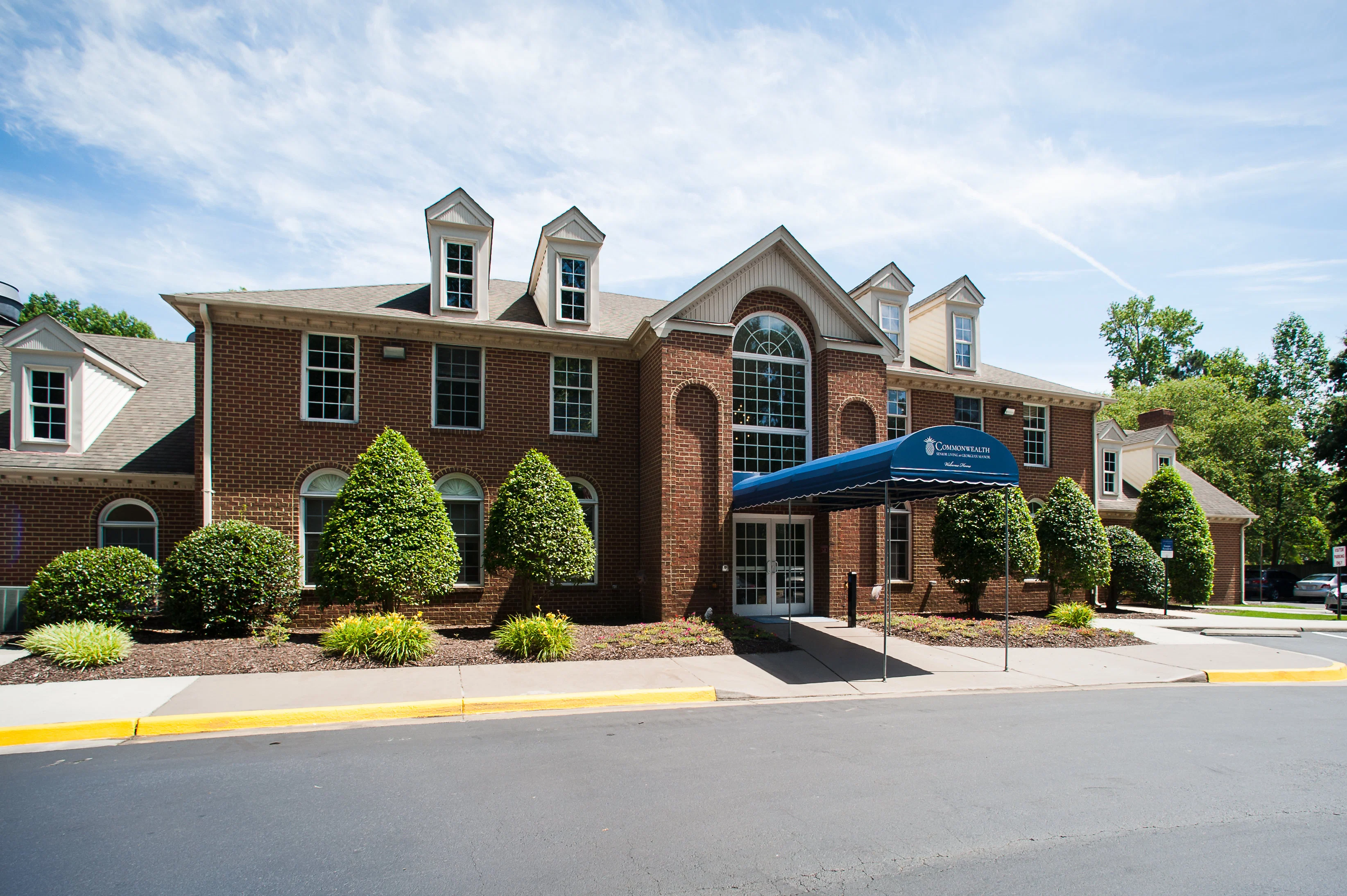 Commonwealth Senior Living at Georgian Manor - Assisted Living photo