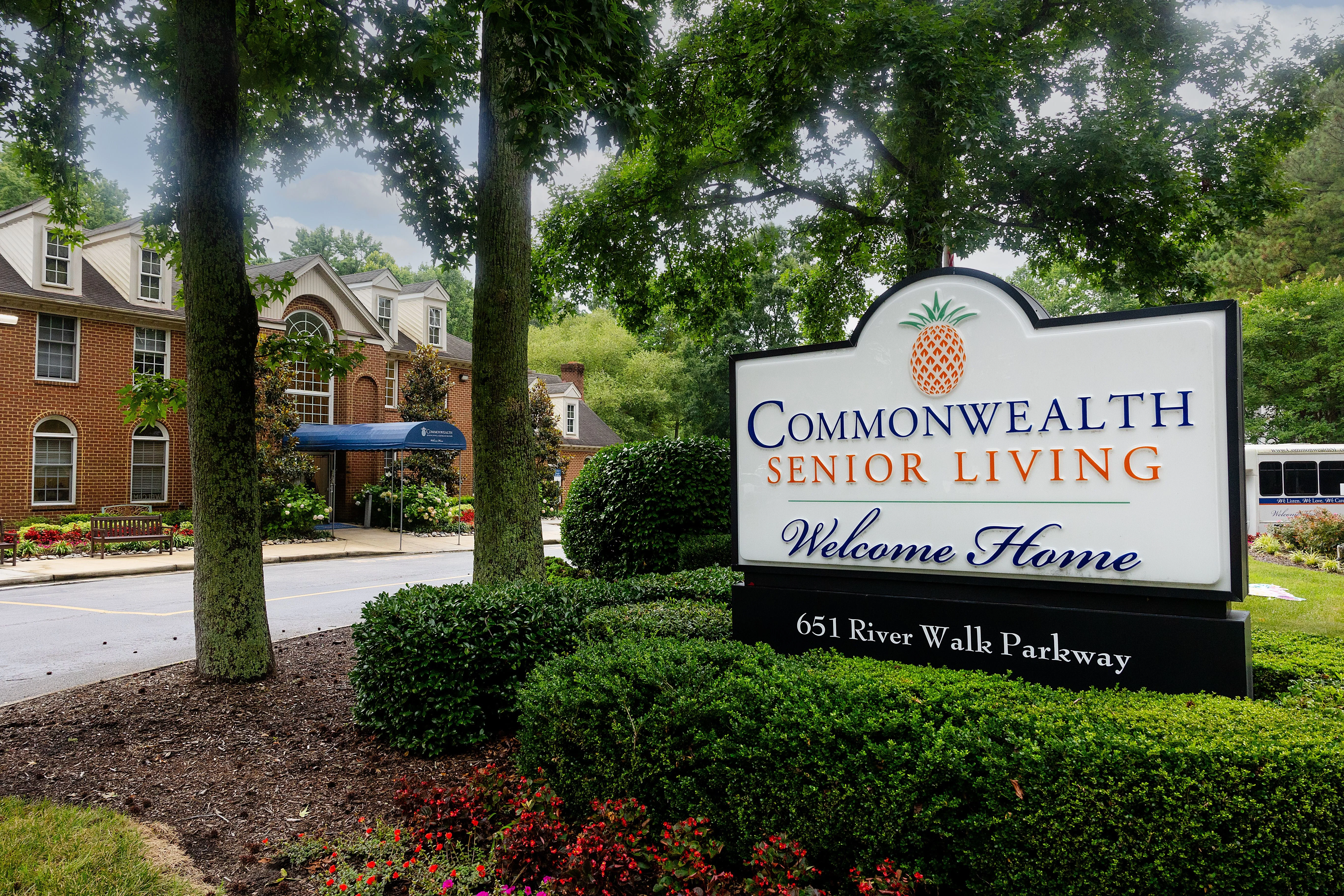 COMMONWEALTH SENIOR LIVING AT GEORGIAN MANOR