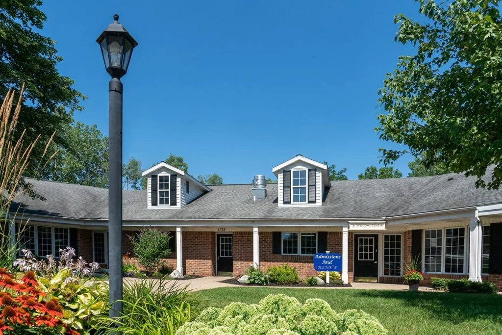 Commonwealth Senior Living at Grand Rapids - Assisted Living photo