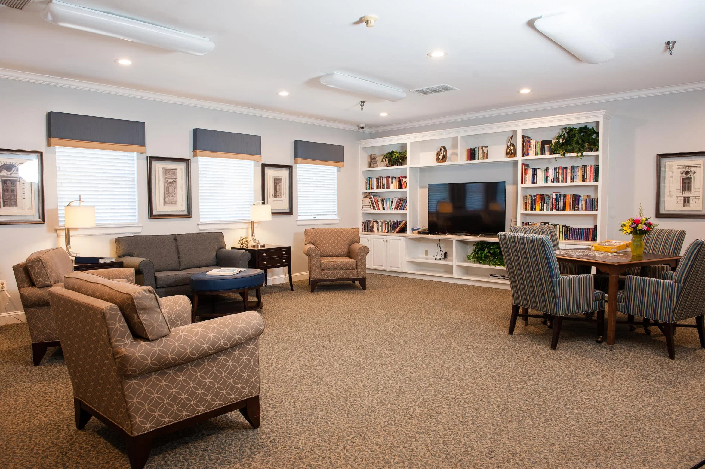 COMMONWEALTH SENIOR LIVING AT KING'S GRANT HOUSE
