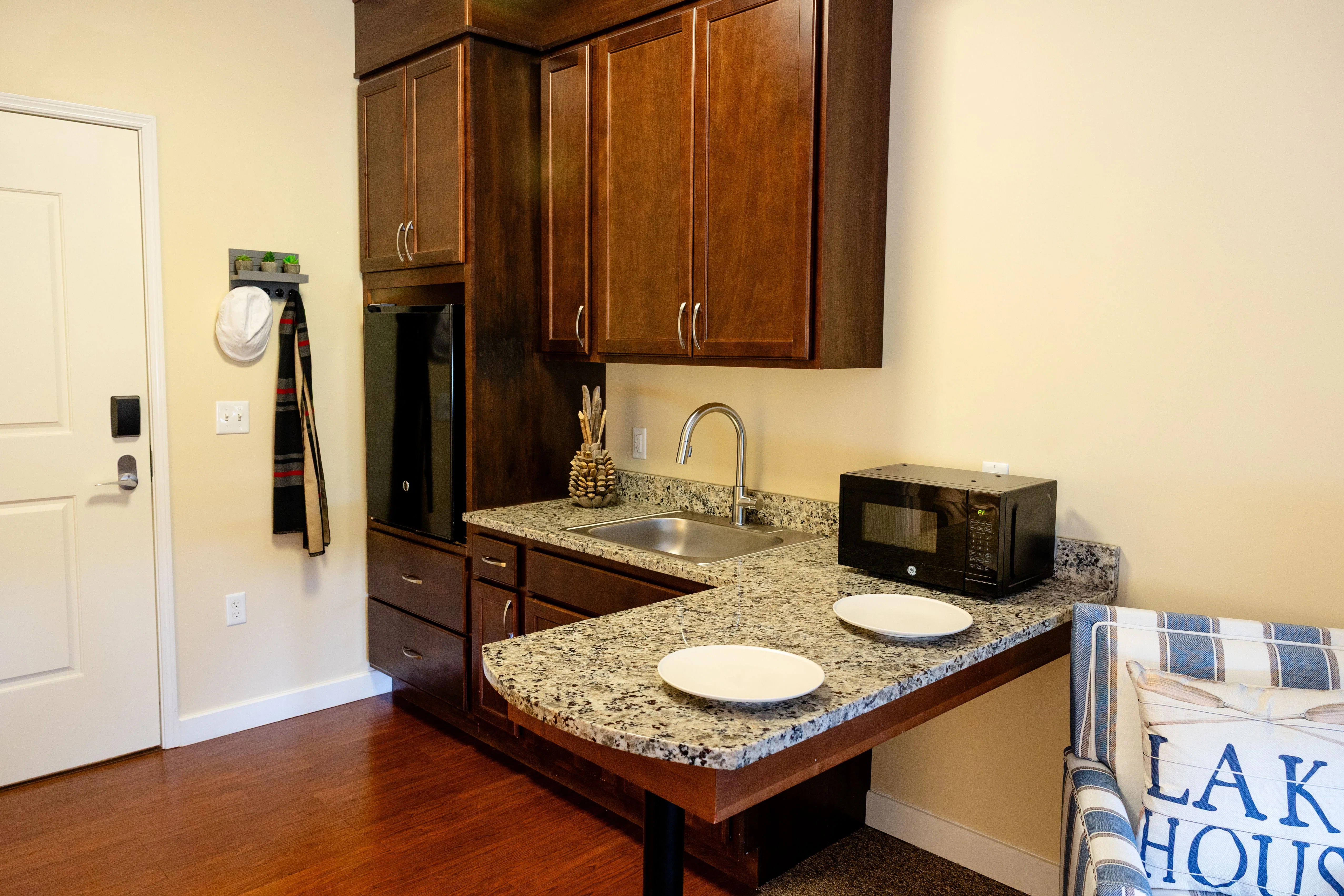 COMMONWEALTH SENIOR LIVING AT NORTH BYRON