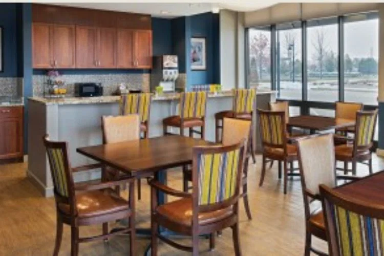 COMMONWEALTH SENIOR LIVING AT NORTH BYRON