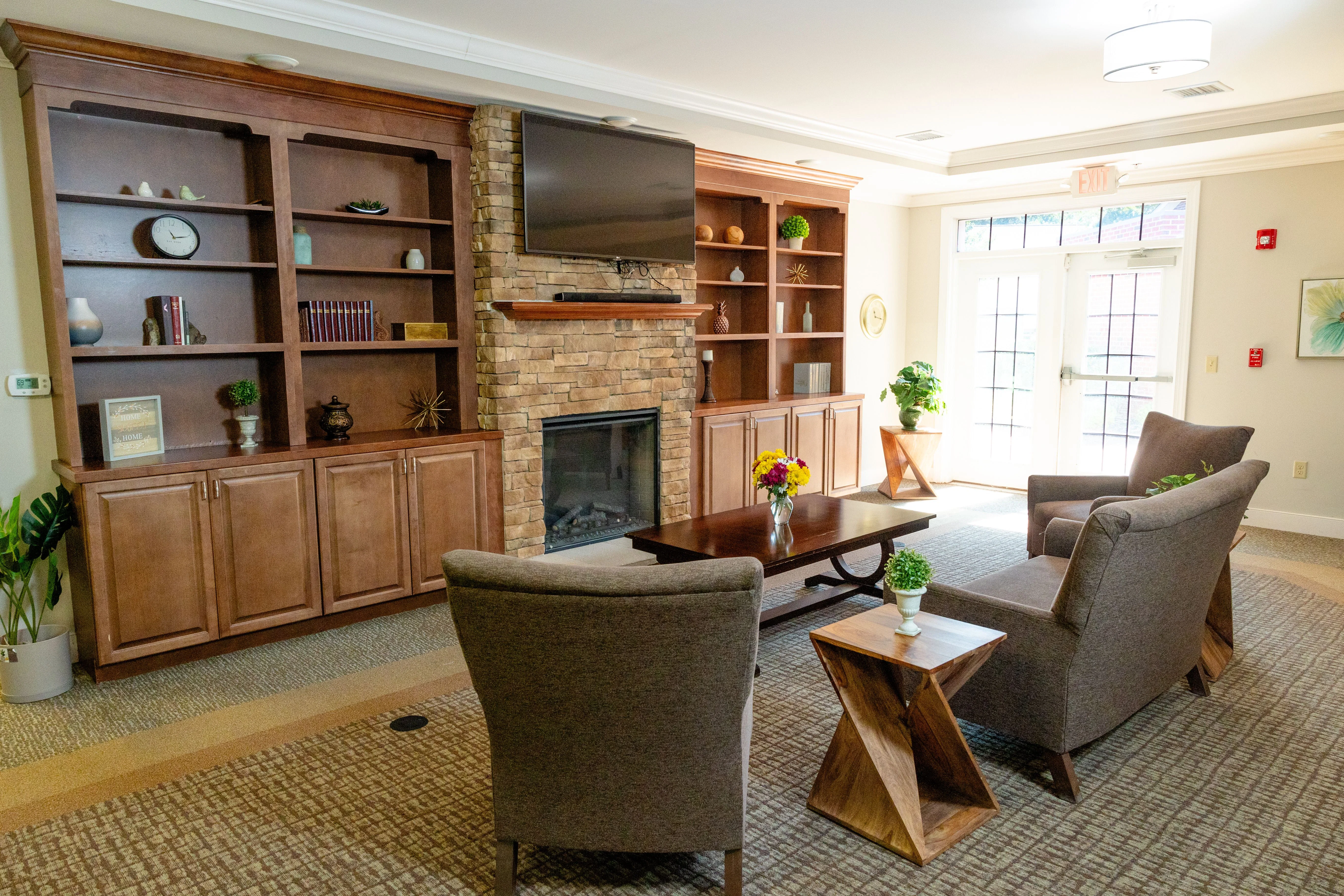 COMMONWEALTH SENIOR LIVING AT THE WEST END