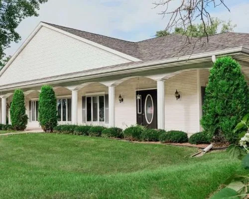 Cottonwood Manor Assisted Living - Assisted Living photo