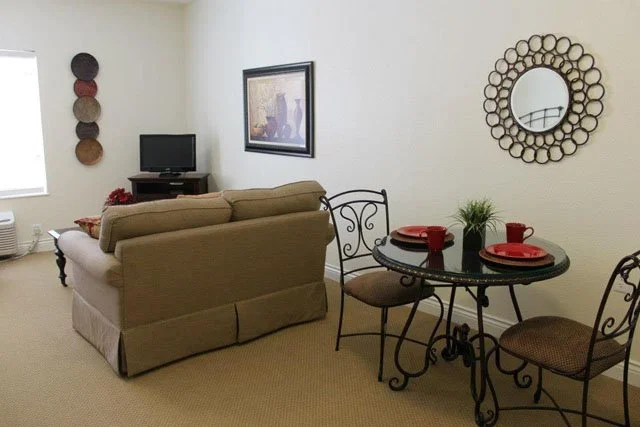 COUNTRY PLACE SENIOR LIVING LYONS