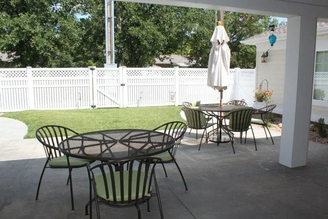 COUNTRY PLACE SENIOR LIVING LYONS