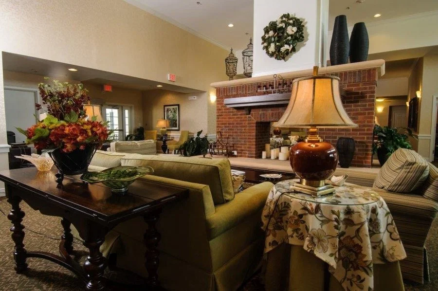 COUNTRY PLACE SENIOR LIVING OF CANTON - MULBERRY
