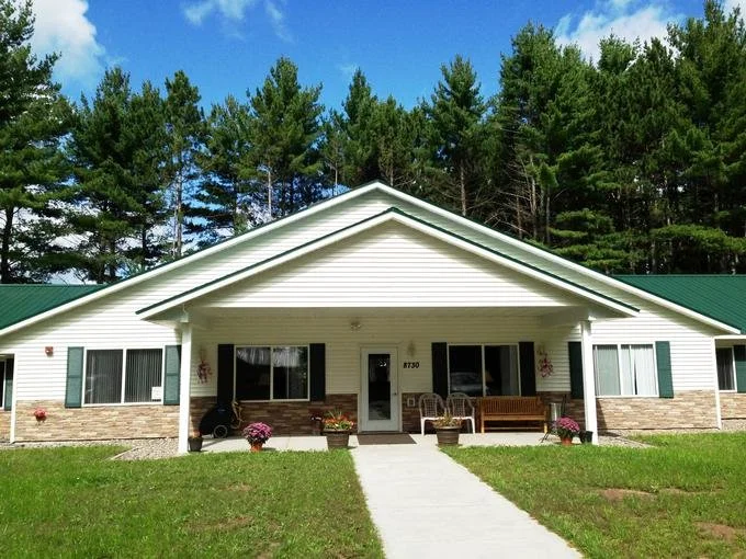 COUNTRY TERRACE OF WISCONSIN IN MINOCQUA