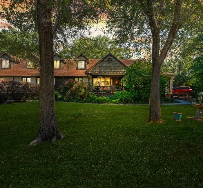 COUNTRYSIDE HOME