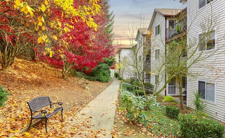 COURTYARD AT MT.TABOR