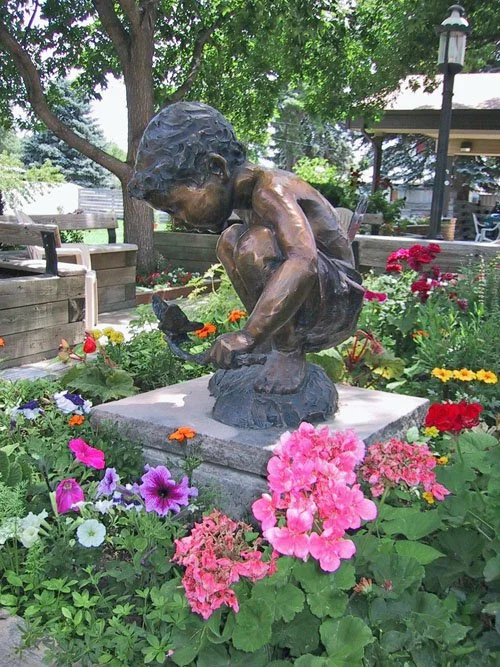COURTYARD OF LOVELAND