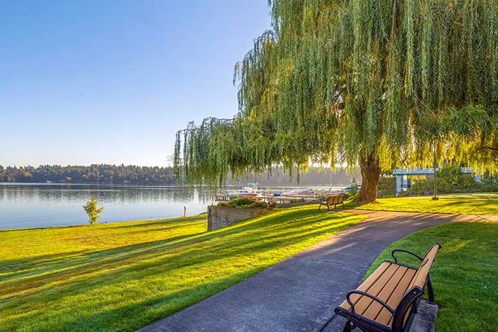 COVENANT LIVING AT THE SHORES