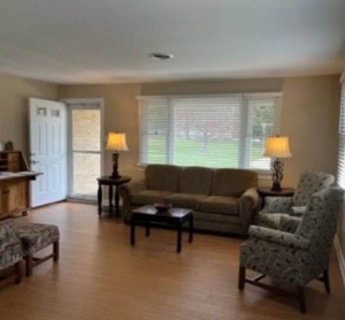 CREEKSIDE RESIDENCES
