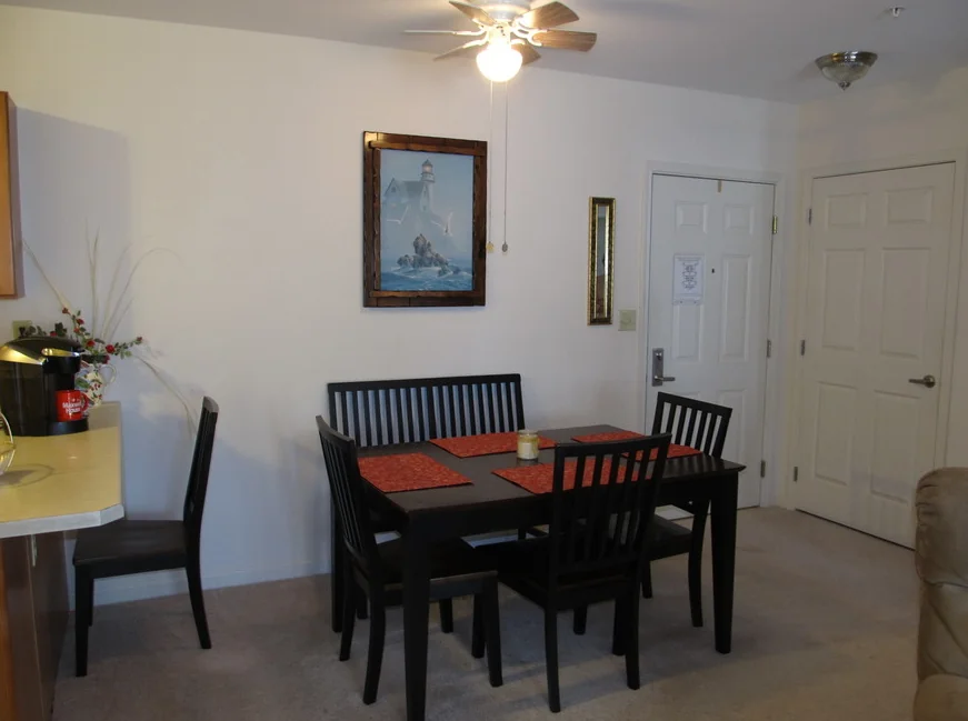 Crestmount Square Senior Apartments