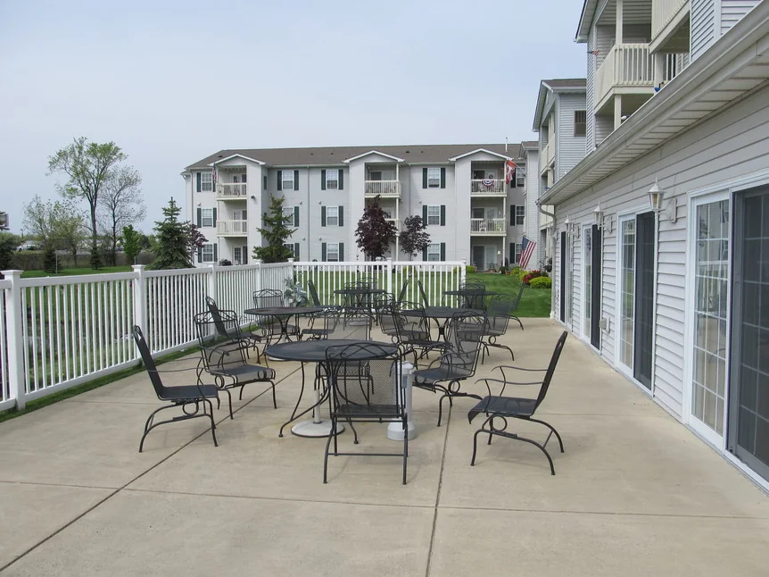 Crestmount Square Senior Apartments
