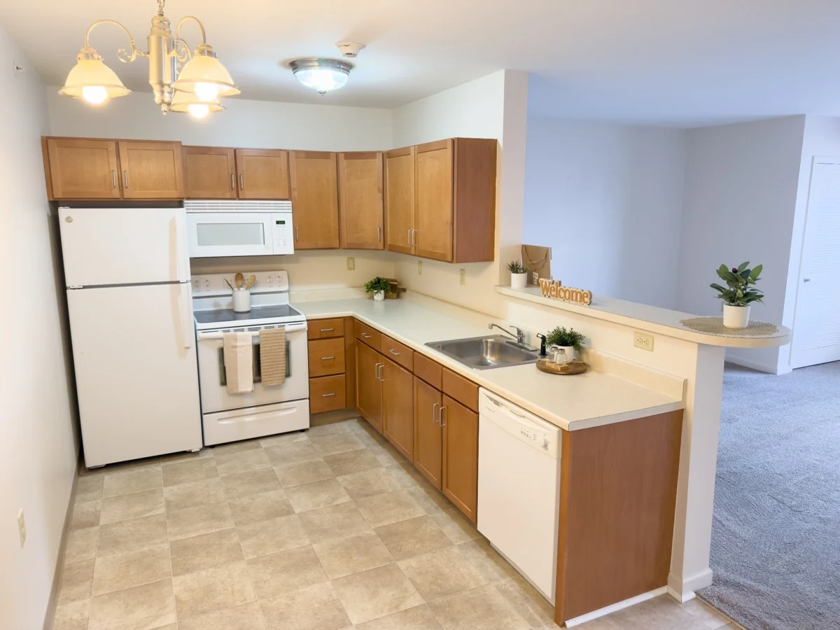 Crestmount Square Senior Apartments