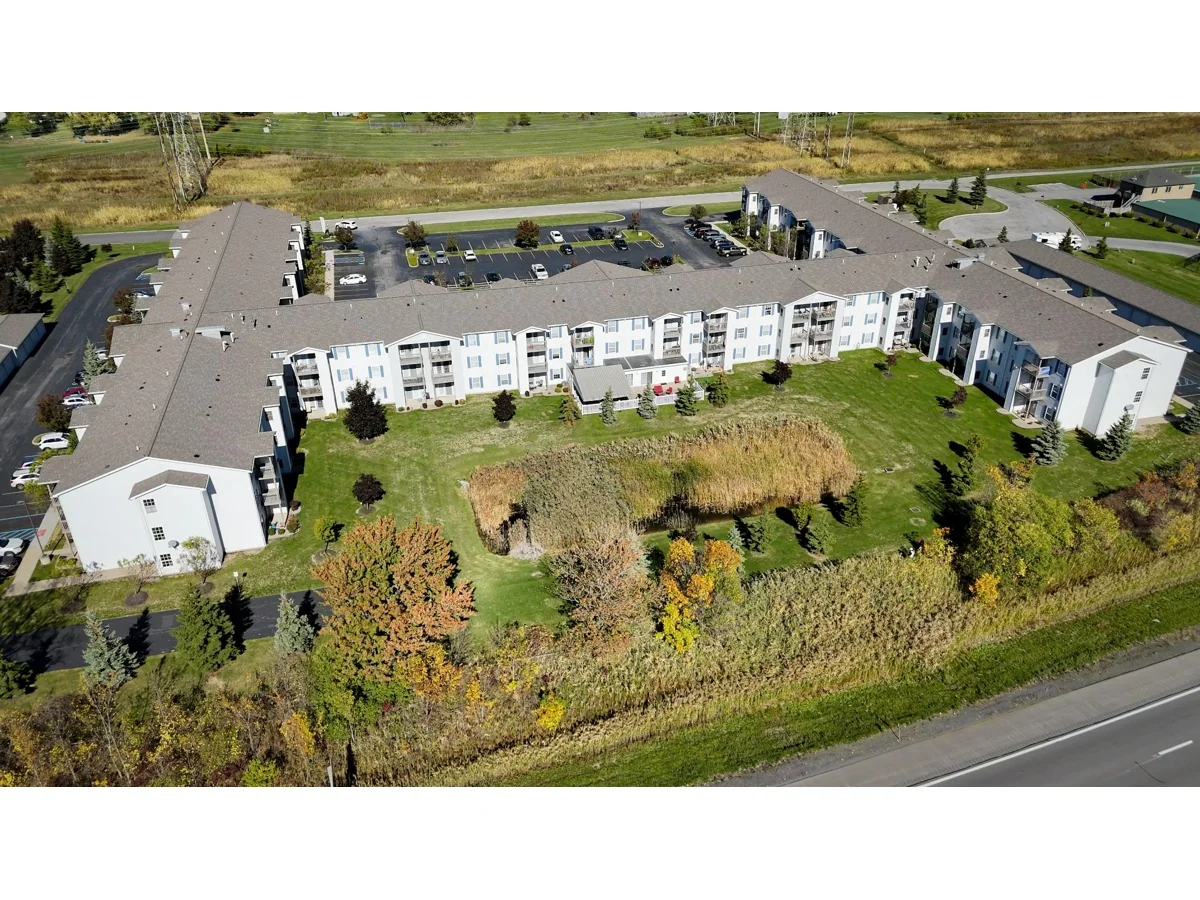 Crestmount Square Senior Apartments