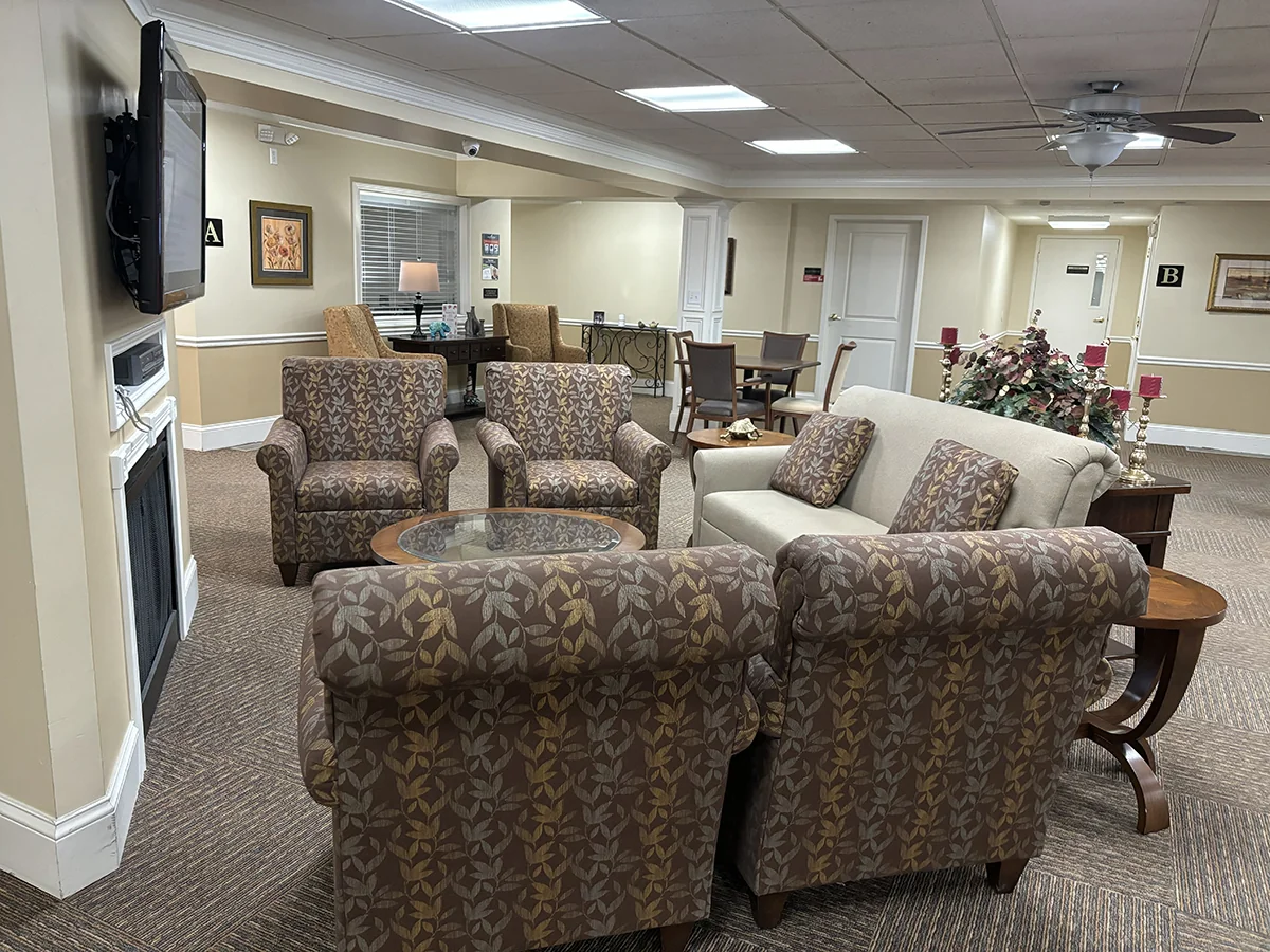 Crestwood Village Senior Living – North