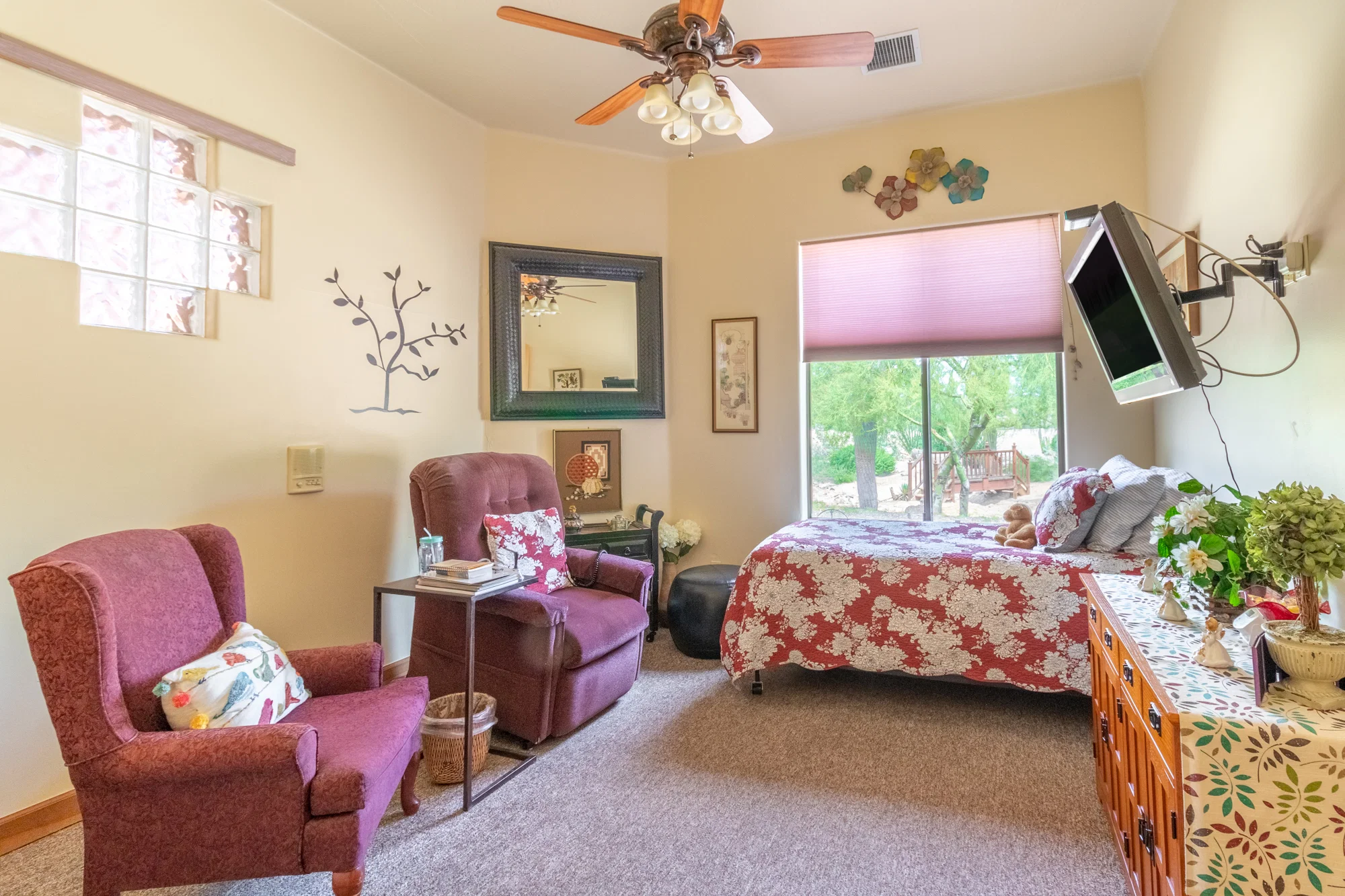CRISMON PEAKS ASSISTED LIVING