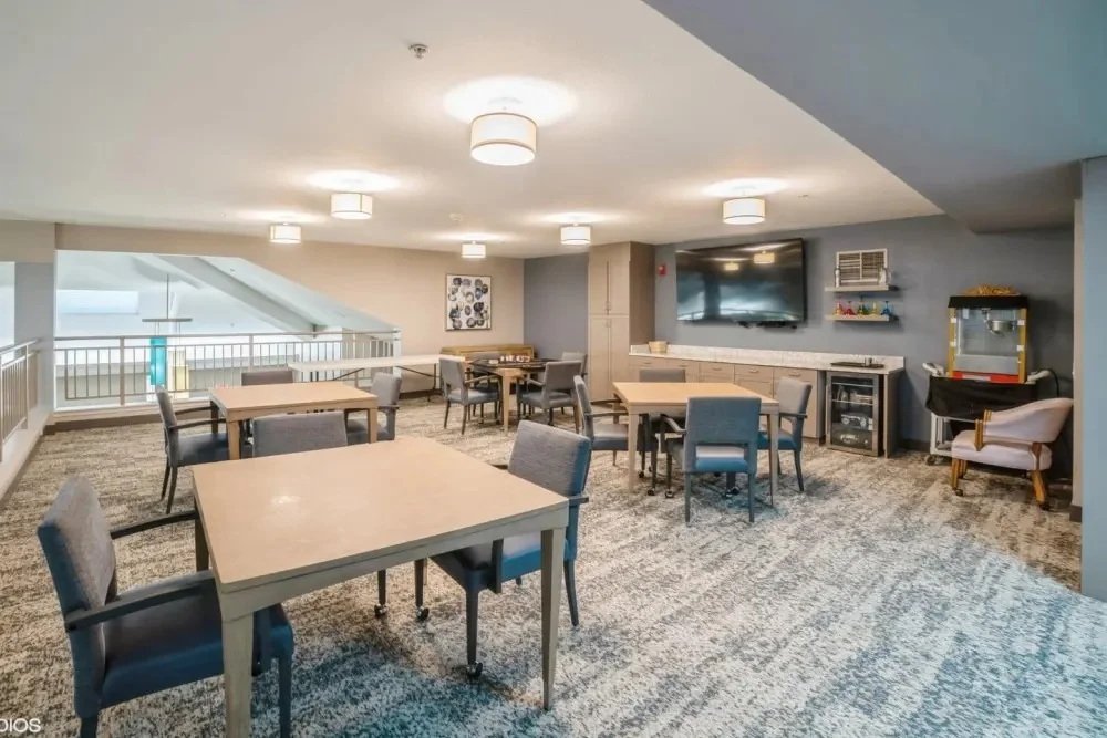 Deepwood Estates by Barclay House