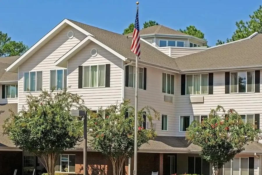 Deepwood Estates by Barclay House