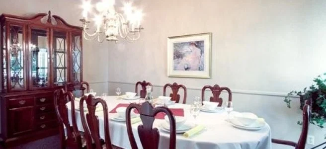 DEL MONTE ASSISTED LIVING & MEMORY CARE