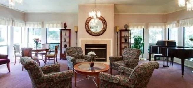 DEL MONTE ASSISTED LIVING & MEMORY CARE