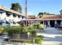 DEL MONTE ASSISTED LIVING & MEMORY CARE