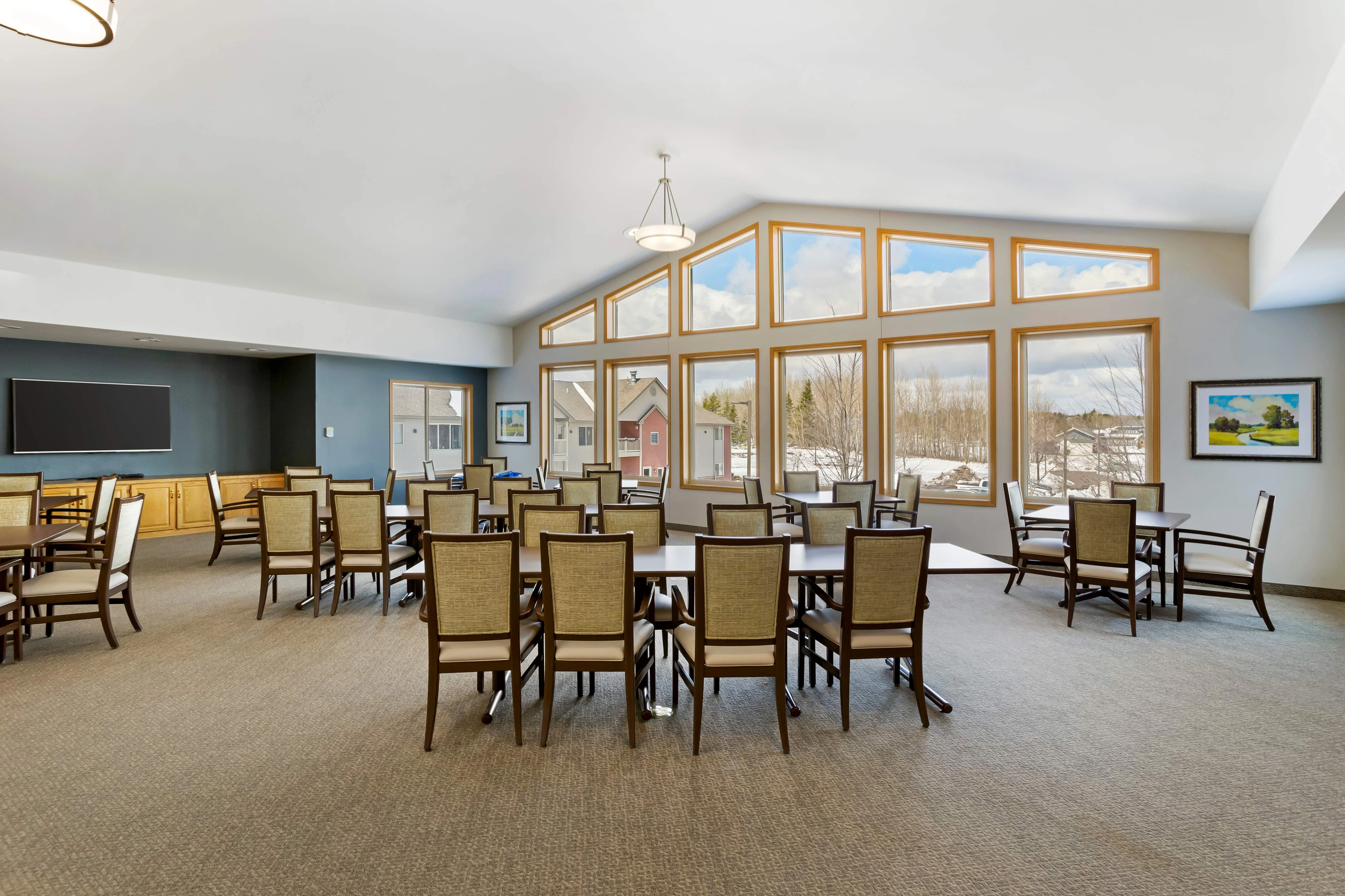 DULUTH HEIGHTS LODGE SENIOR LIVING