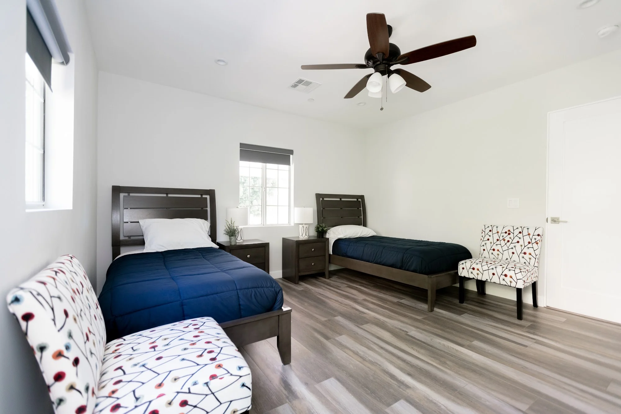 EATON CANYON VILLAS - SENIOR LIVING FACILITY, BOARD AND CARE, MEMORY CARE