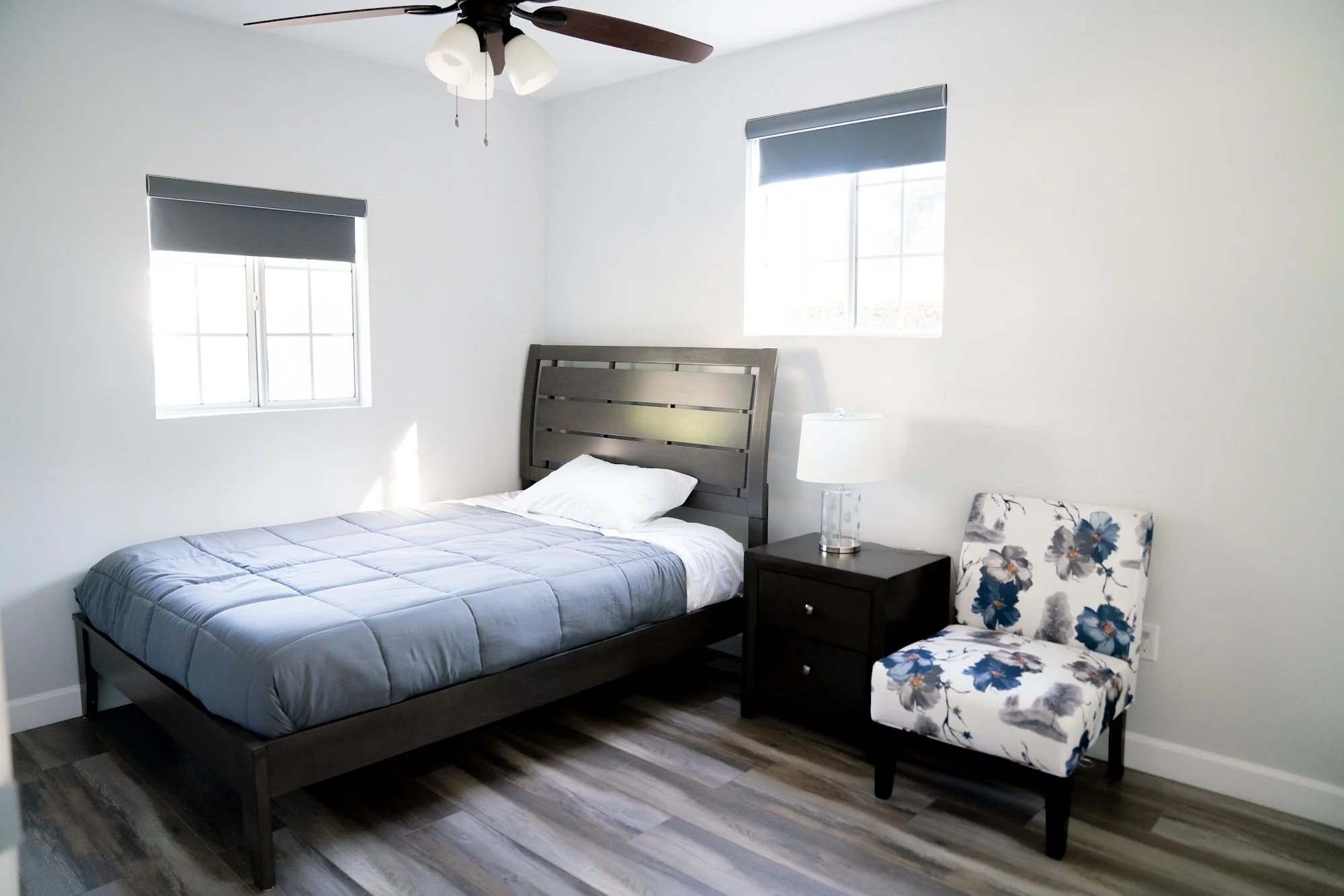 EATON CANYON VILLAS - SENIOR LIVING FACILITY, BOARD AND CARE, MEMORY CARE