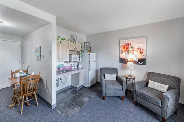 ELDERWOOD ASSISTED LIVING AT WAVERLY​
