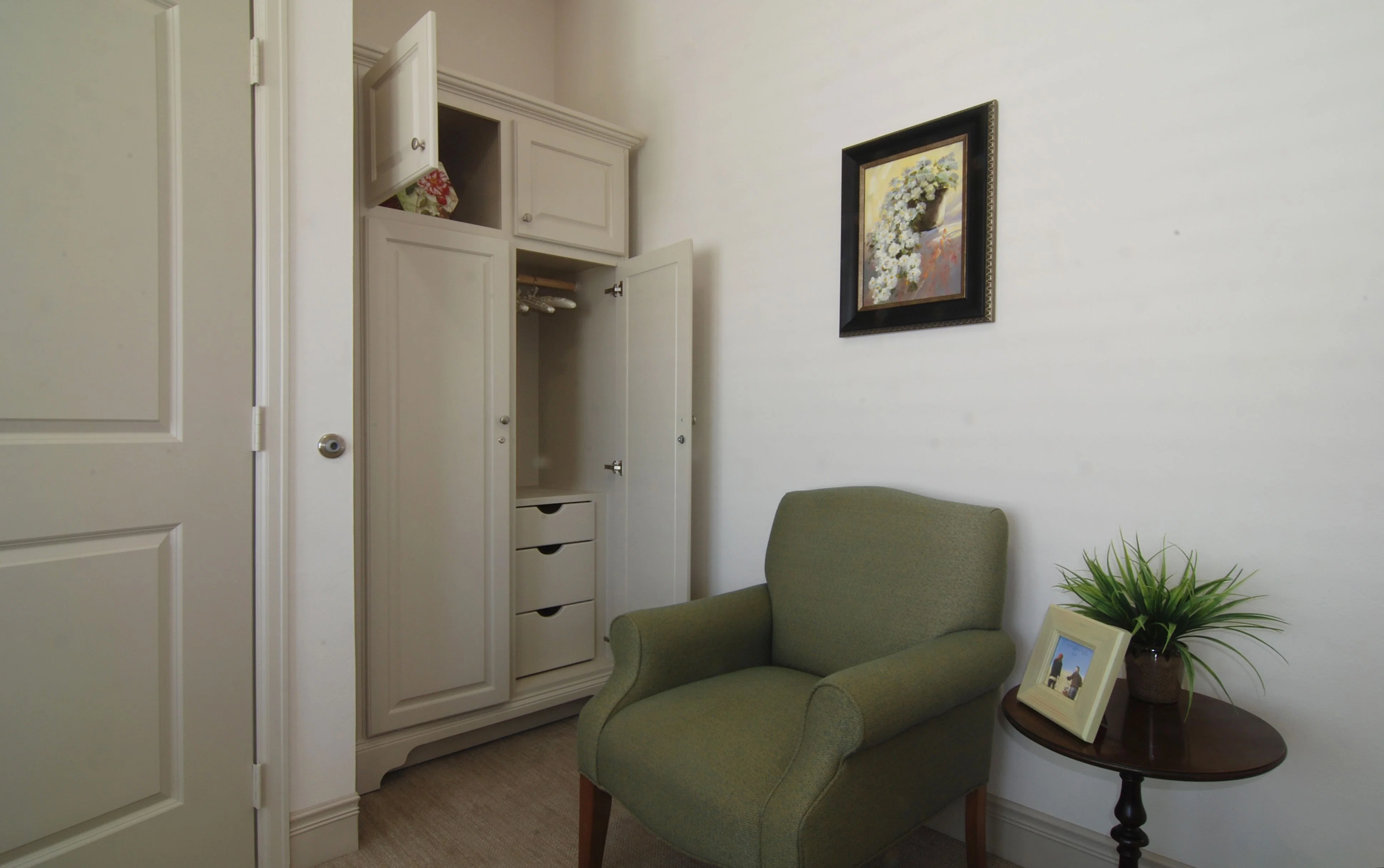 EVERGREEN COTTAGES - BRIDGEWATER COTTAGE