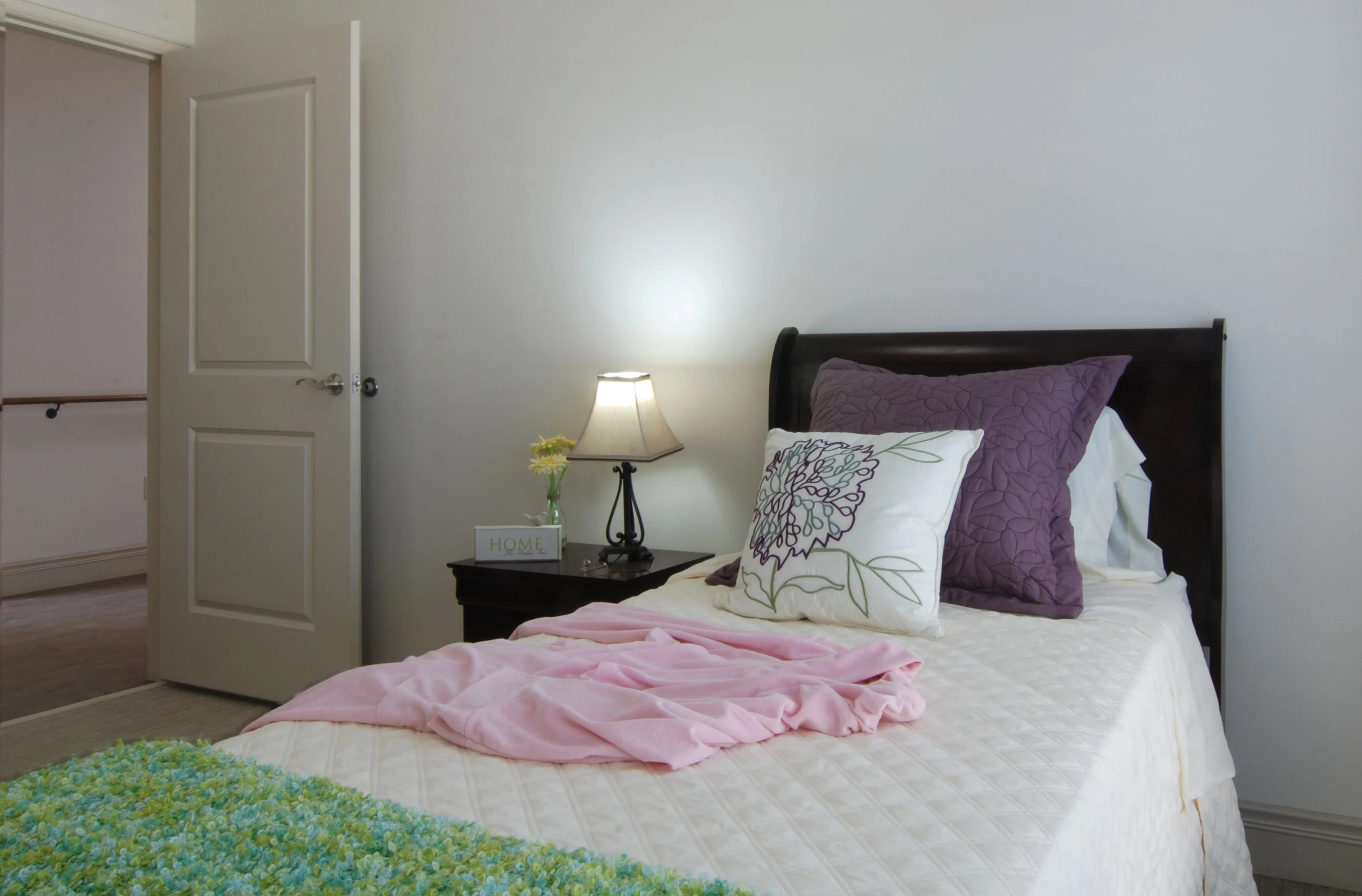 EVERGREEN COTTAGES - BRIDGEWATER COTTAGE