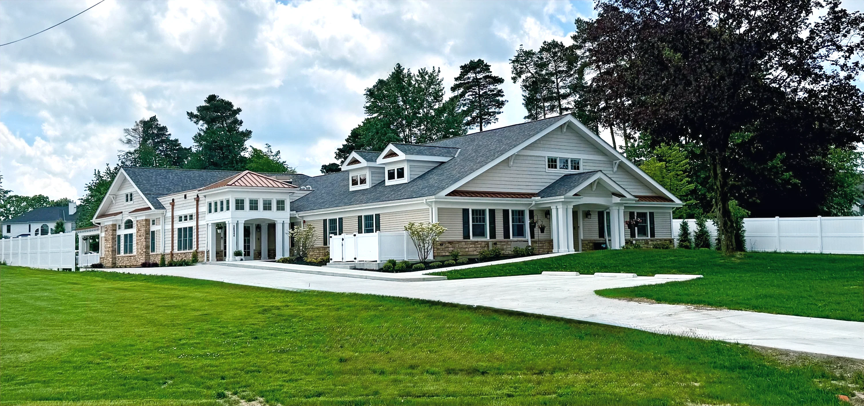 EVERGREEN GARDENS ASSISTED LIVING & MEMORY CARE