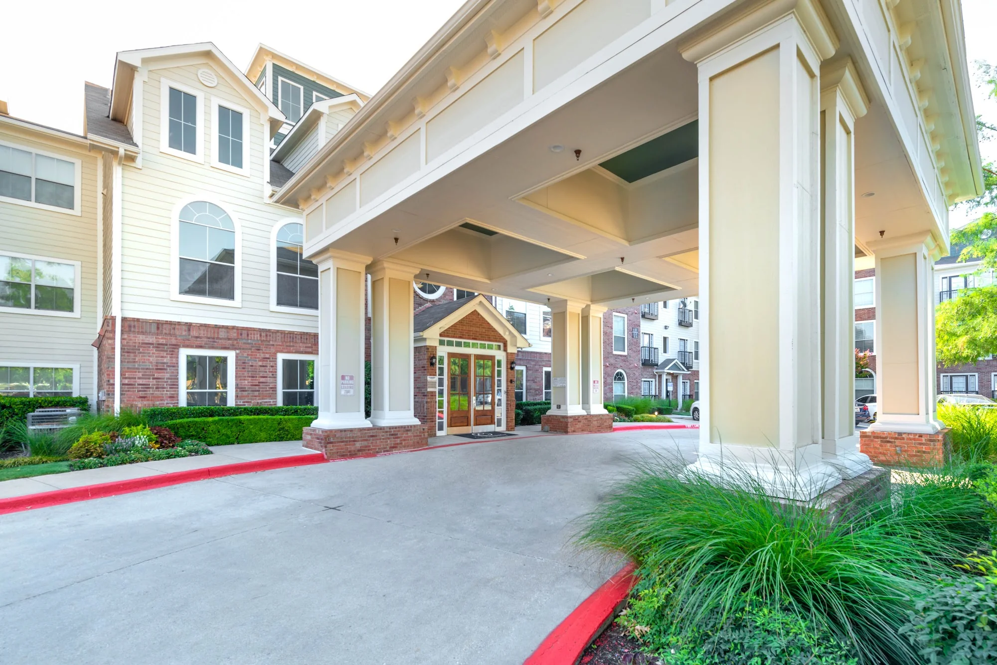 Evergreen at Hulen Bend