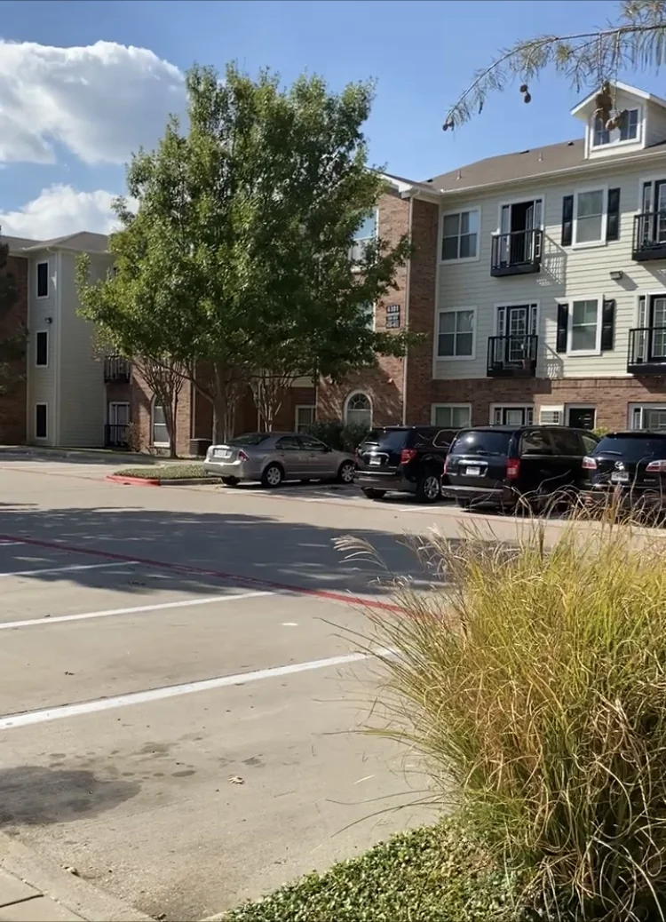 Evergreen at Hulen Bend