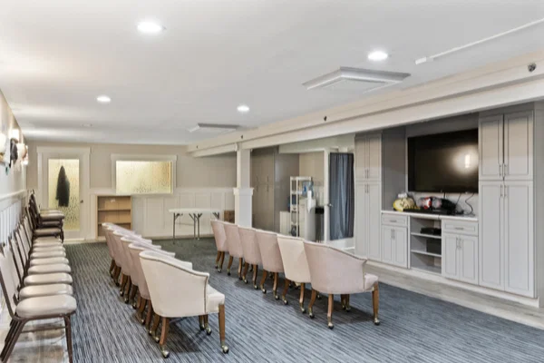 FARRINGTON COURT