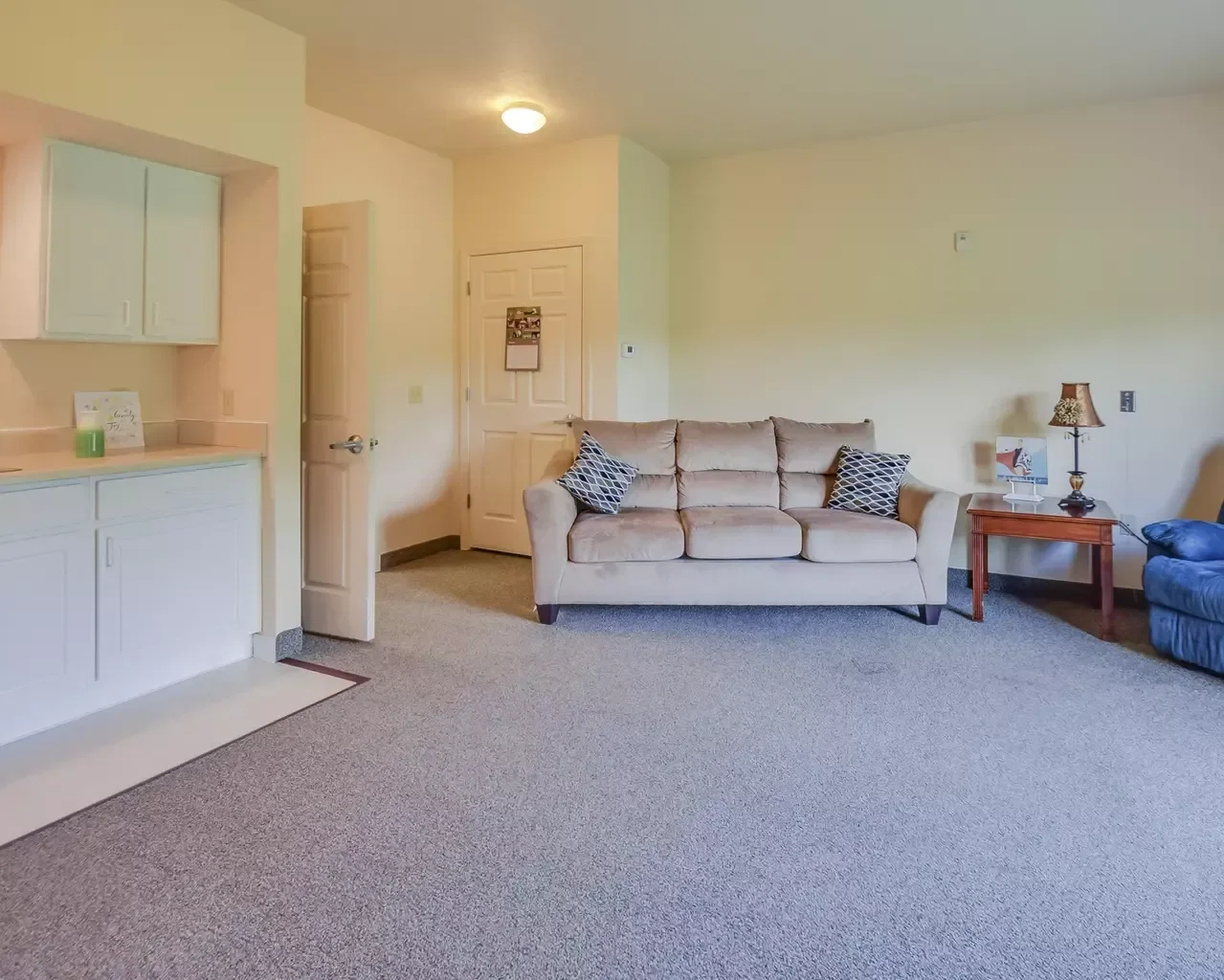 FOREST GLEN ASSISTED LIVING
